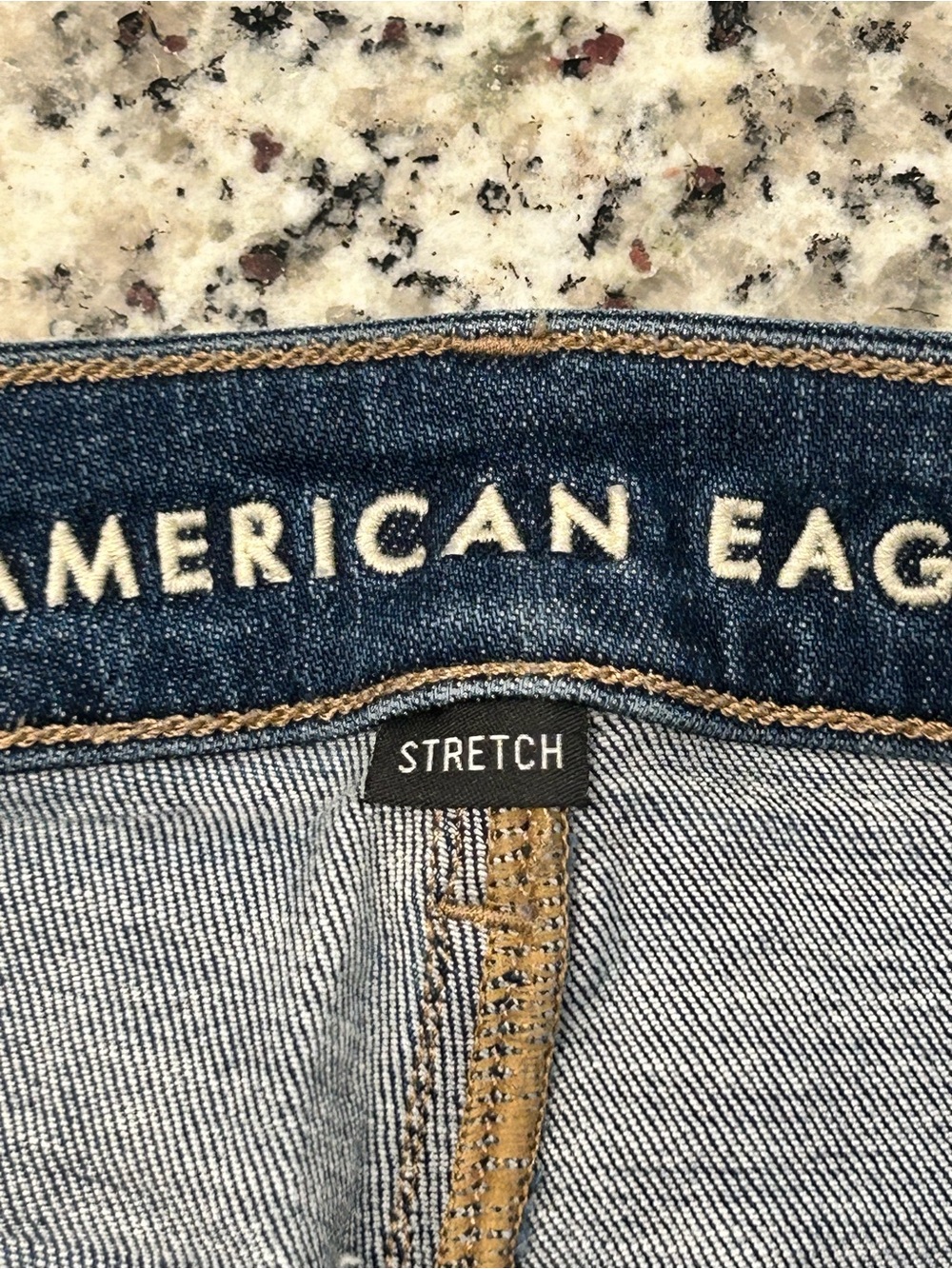 American Eagle Bell Flare Stretch Women’s Blue Jeans 12 Denim Casual Mid Rise - Picture 2 of 11